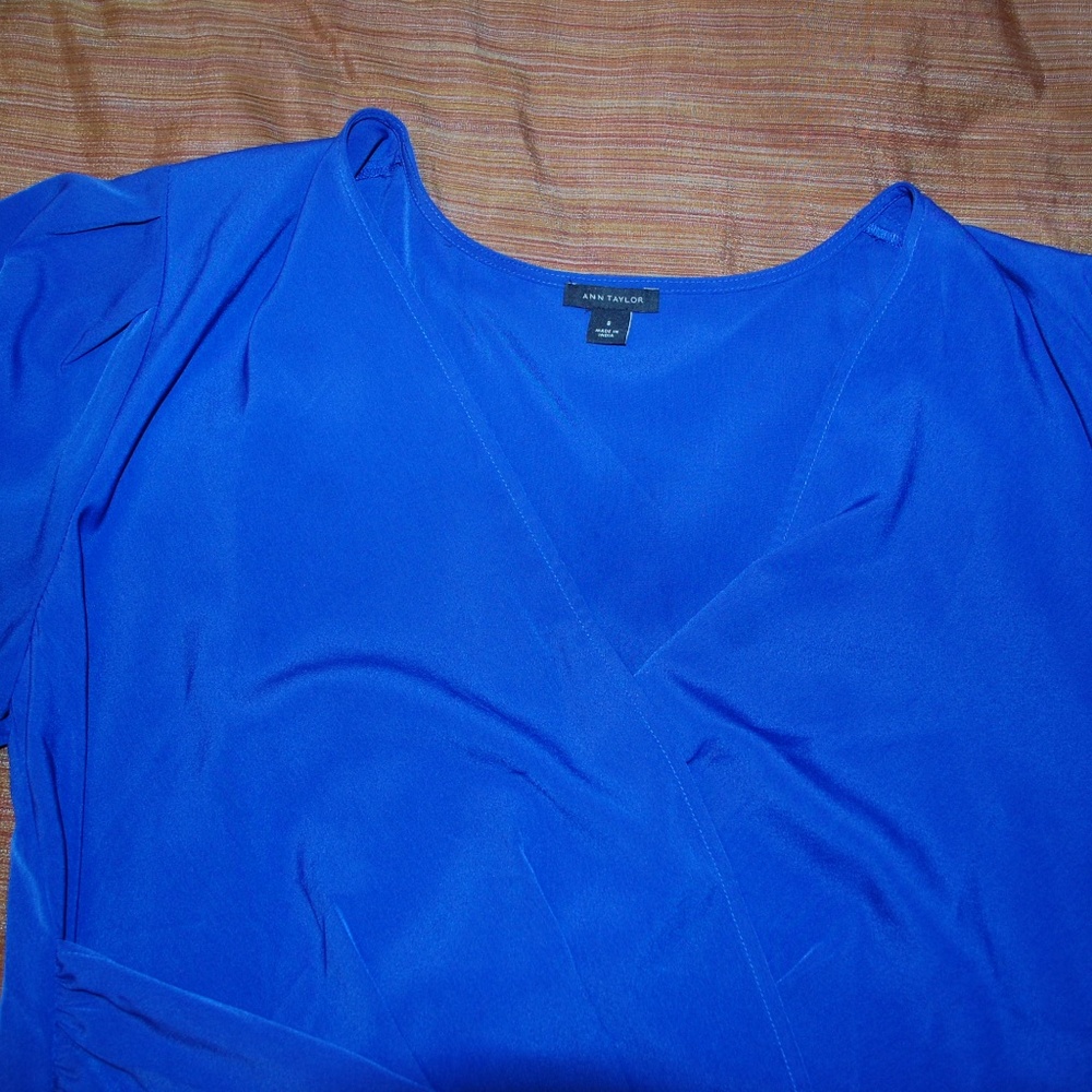 💙Ann Taylor Wrap Blouse💙